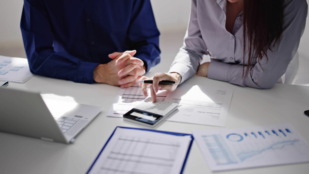 Quarterly Tax Planning: Why Waiting Until April Is Costing You Money