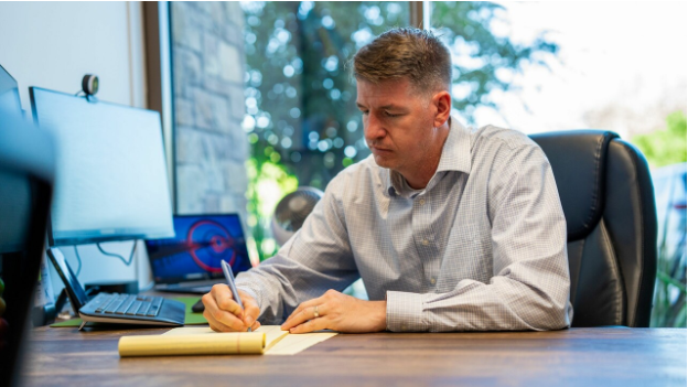 Accountability Drives Results: How Business Coaching Turns Strategy into Execution